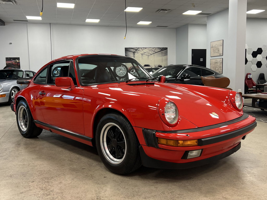 Porsche 911 Carrera 3.2