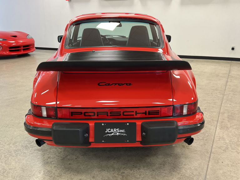 Porsche 911 Carrera 3.2