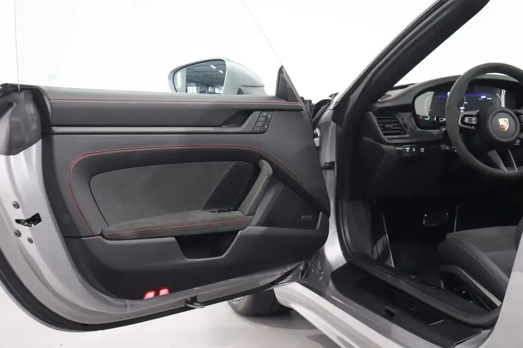 Porsche 992.2 Targa 4 GTS