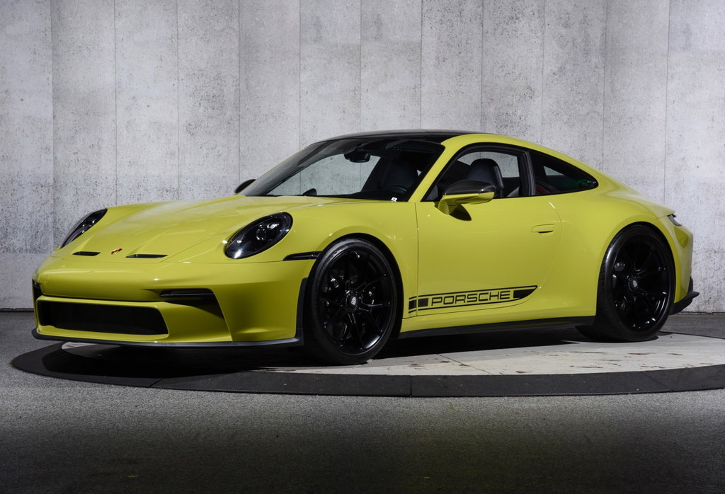 Porsche 992 GT3 Touring