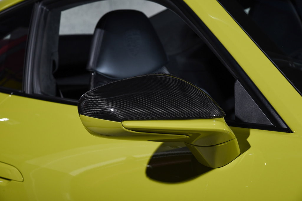 Porsche 992 GT3 Touring