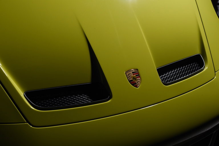 Porsche 992 GT3 Touring