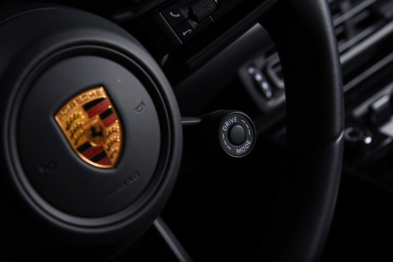 Porsche 992 GT3 Touring
