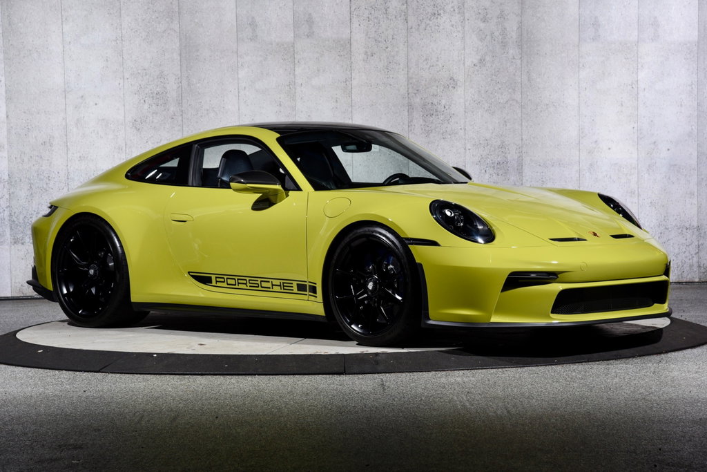 Porsche 992 GT3 Touring
