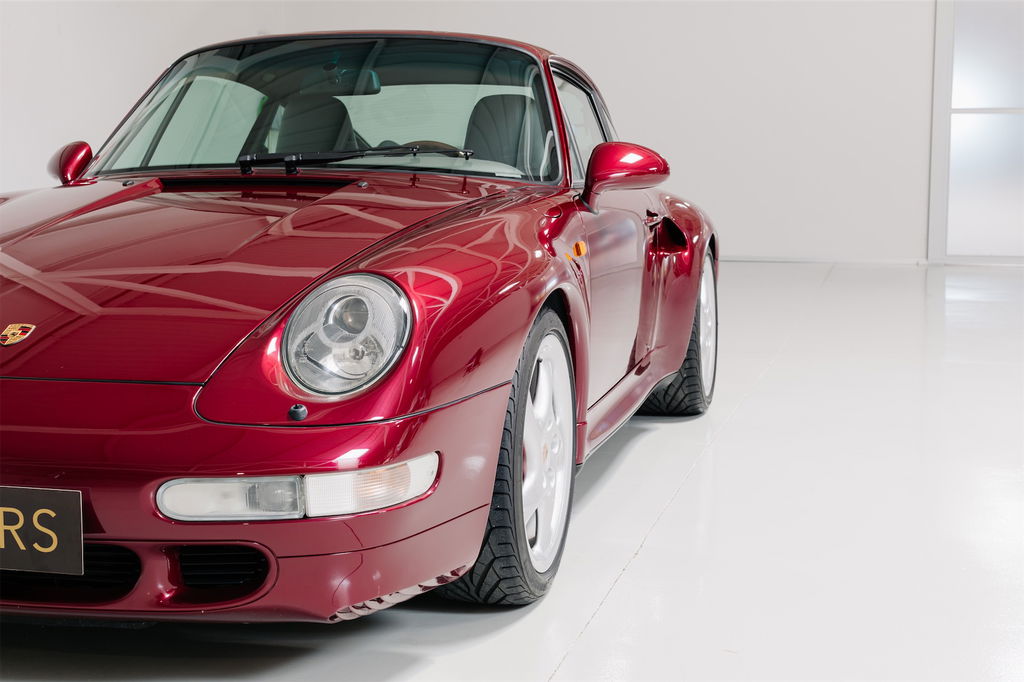 Porsche 993 Carrera 4S