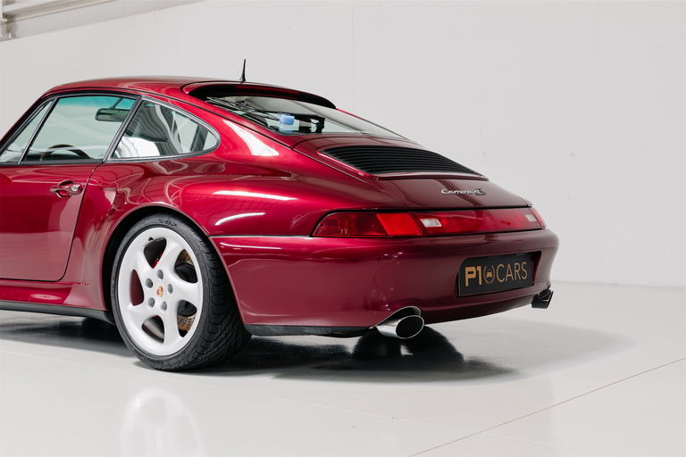 Porsche 993 Carrera 4S