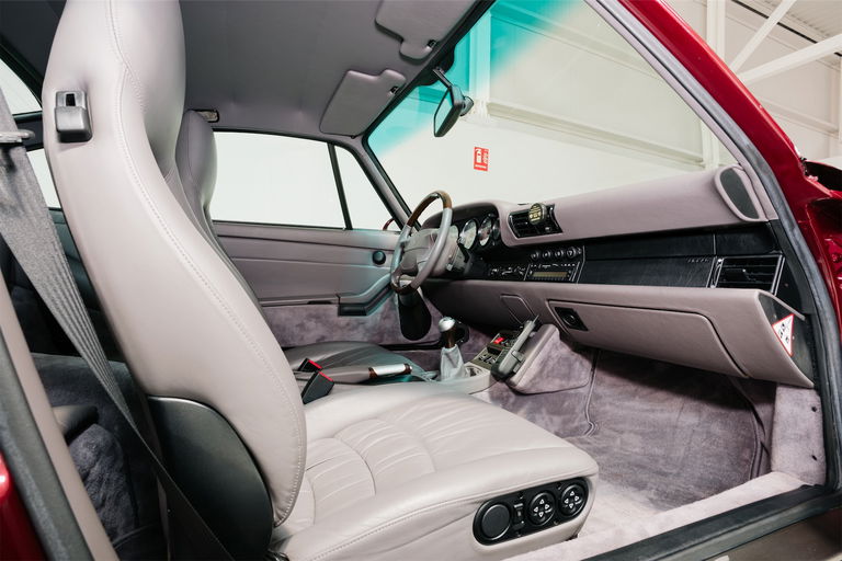 Porsche 993 Carrera 4S