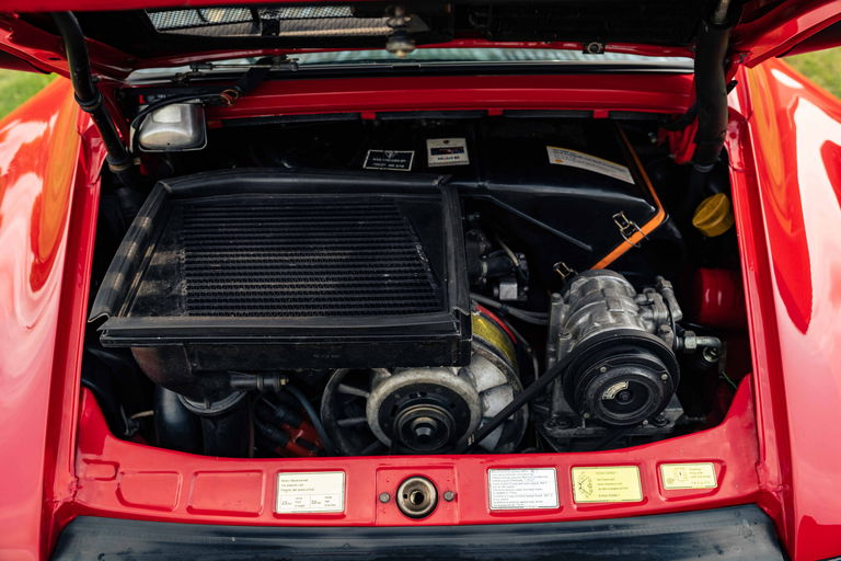 Porsche 911 Turbo 3.3