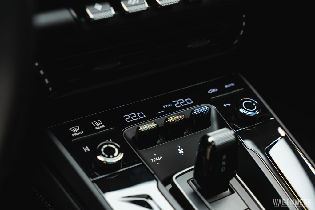 Porsche 992.2 Carrera 4 GTS