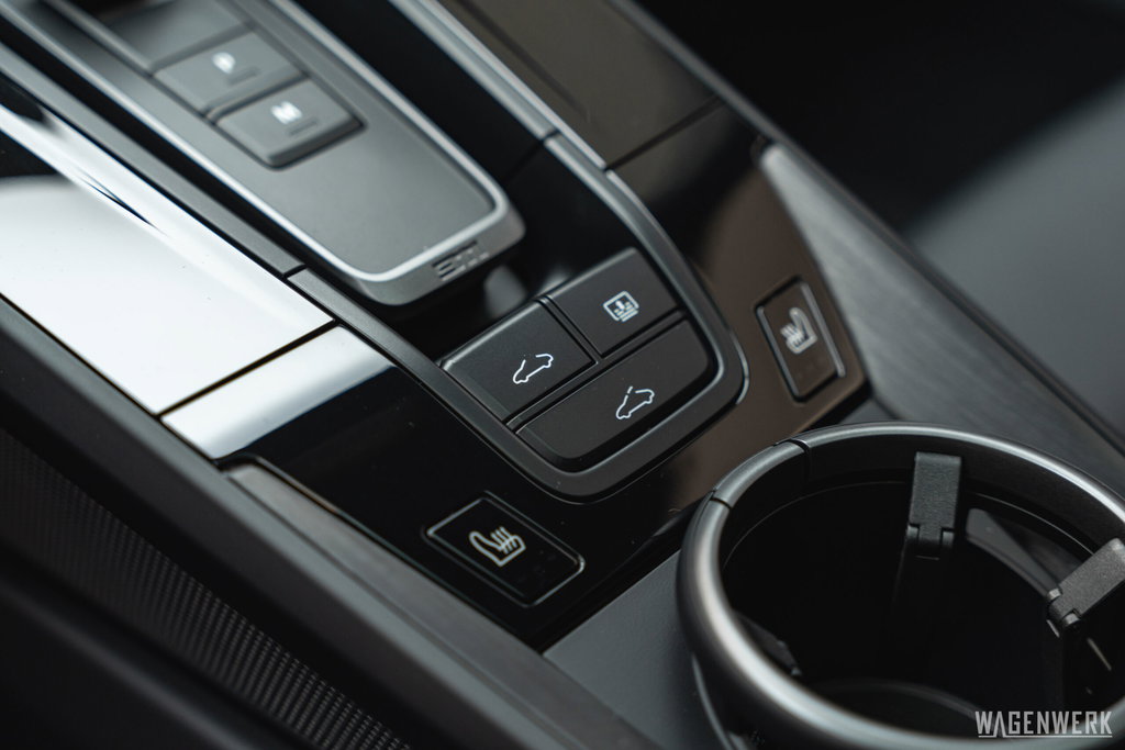 Porsche 992.2 Carrera 4 GTS