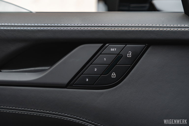 Porsche 992.2 Carrera 4 GTS