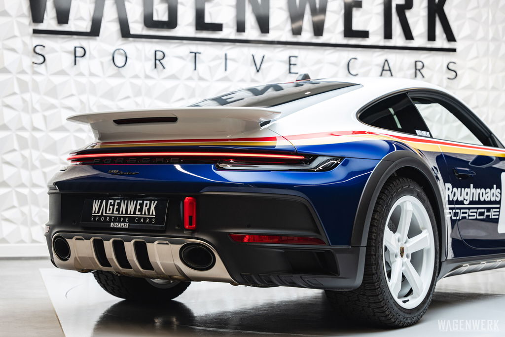 Porsche 911 Dakar