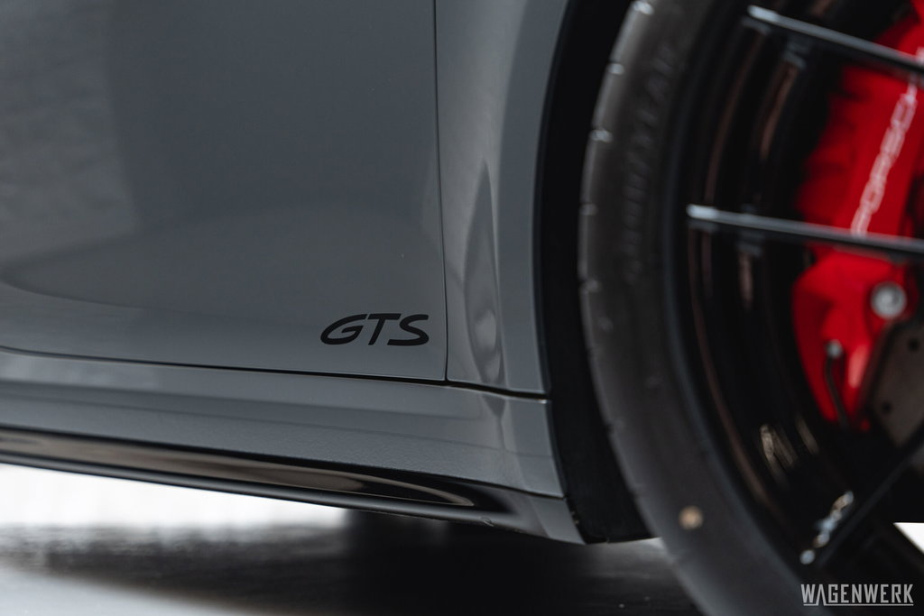 Porsche 992.2 Carrera 4 GTS