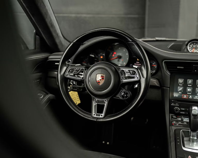 Porsche 991.2 Carrera 4 GTS