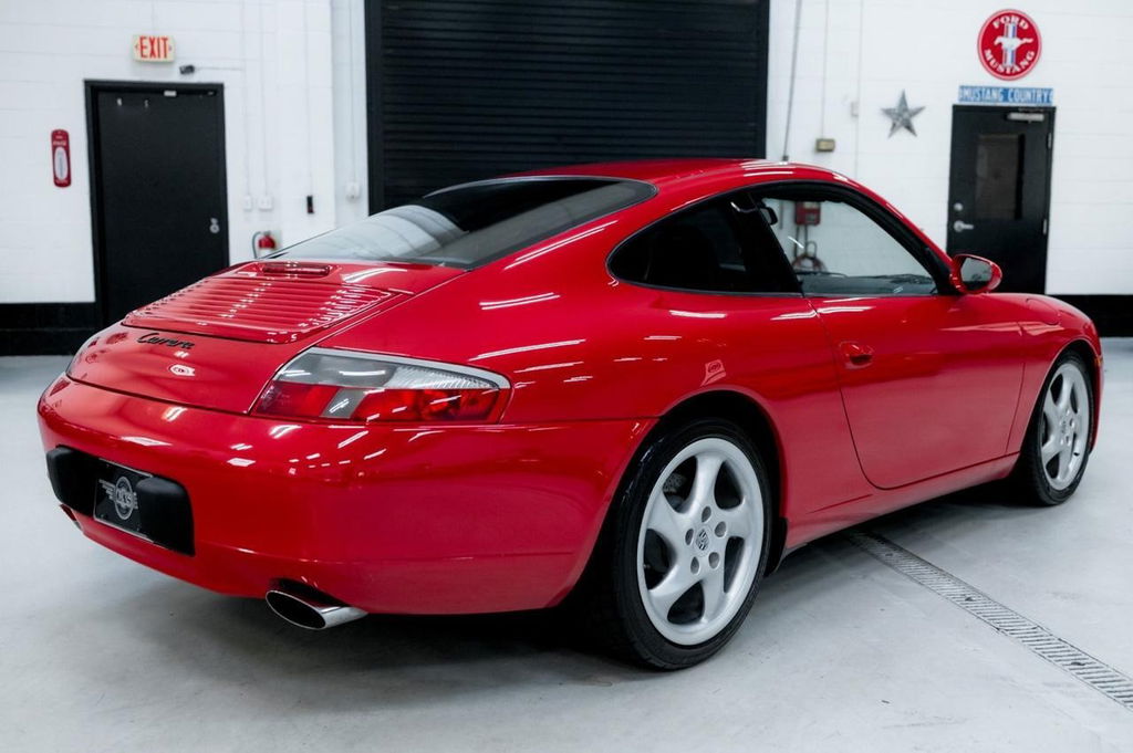 Porsche 996 Carrera