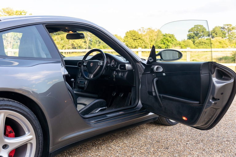 Porsche 997 Carrera 4S