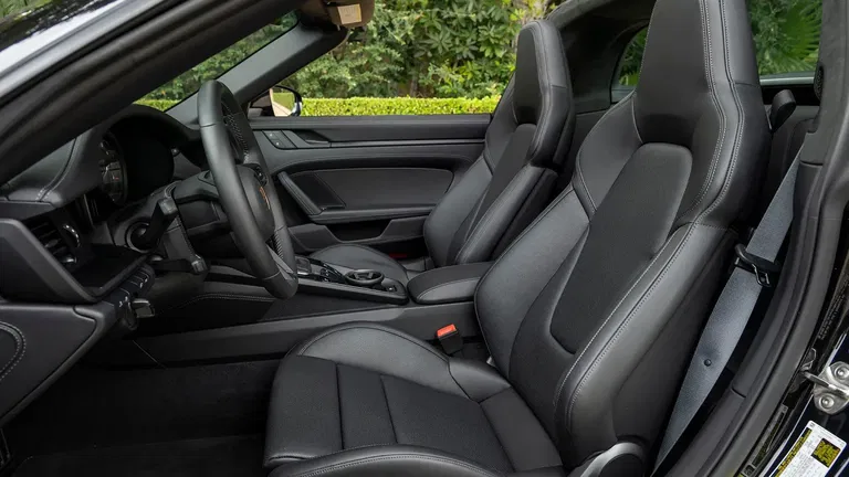 Porsche 992 Edition 50 Jahre Porsche Design