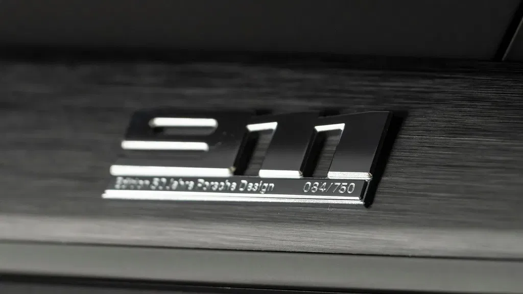 Porsche 992 Edition 50 Jahre Porsche Design