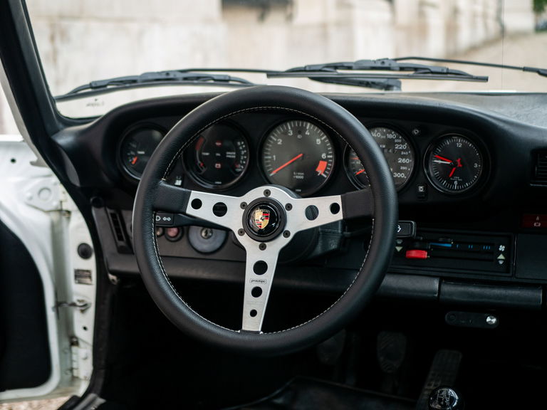 Porsche 911 Backdate