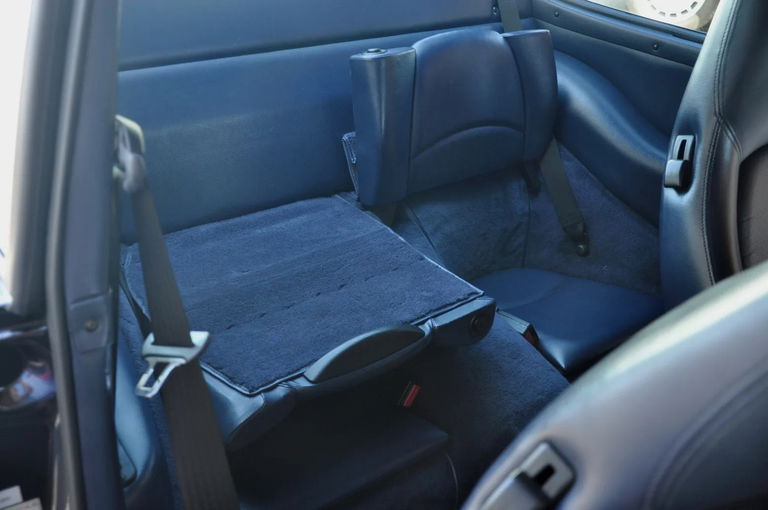 Porsche 993 Carrera 4