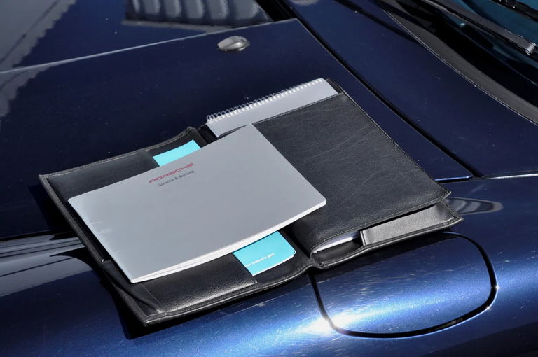 Porsche 993 Carrera 4