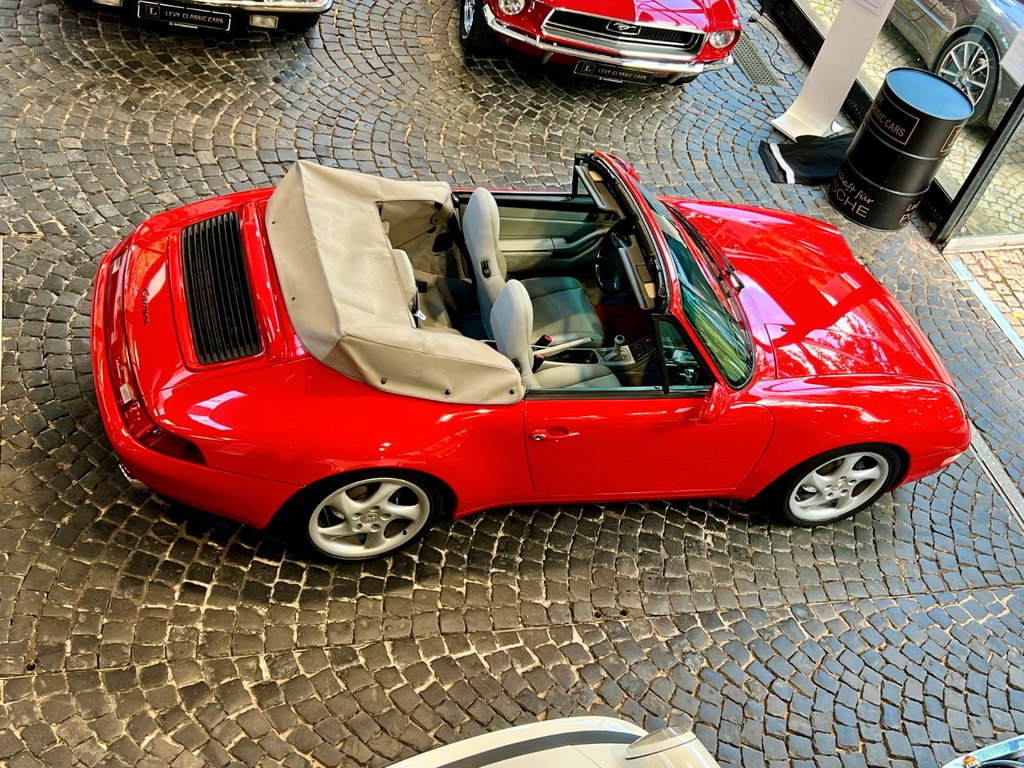Porsche 993 Carrera