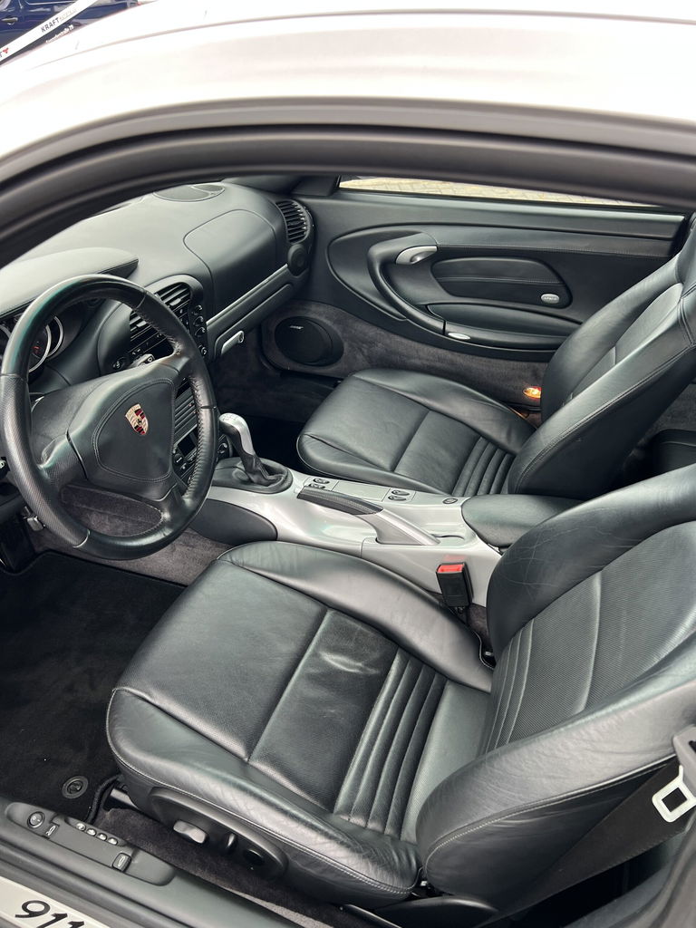 Porsche 996 Carrera “40 Jahre 911”