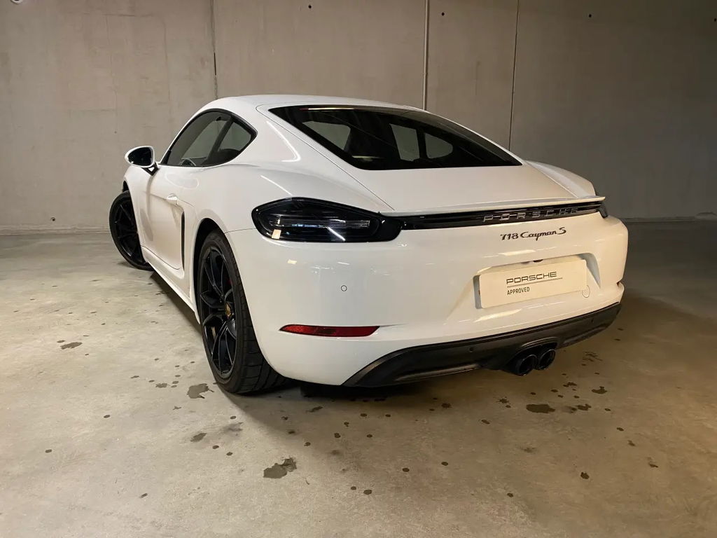 Porsche 718 Cayman S