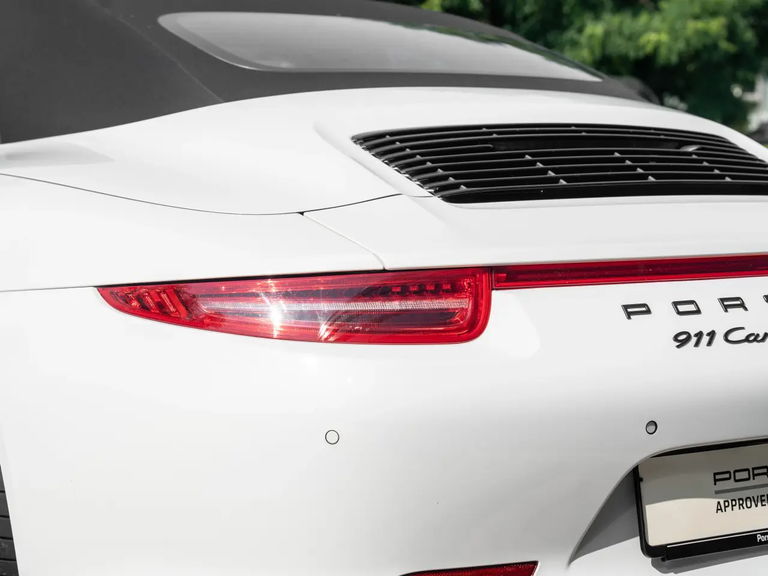 Porsche 991 Carrera 4 GTS