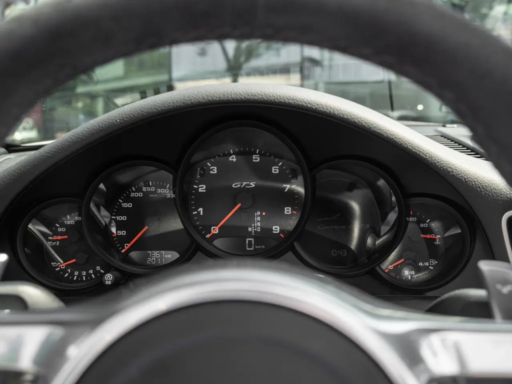 Porsche 991 Carrera 4 GTS