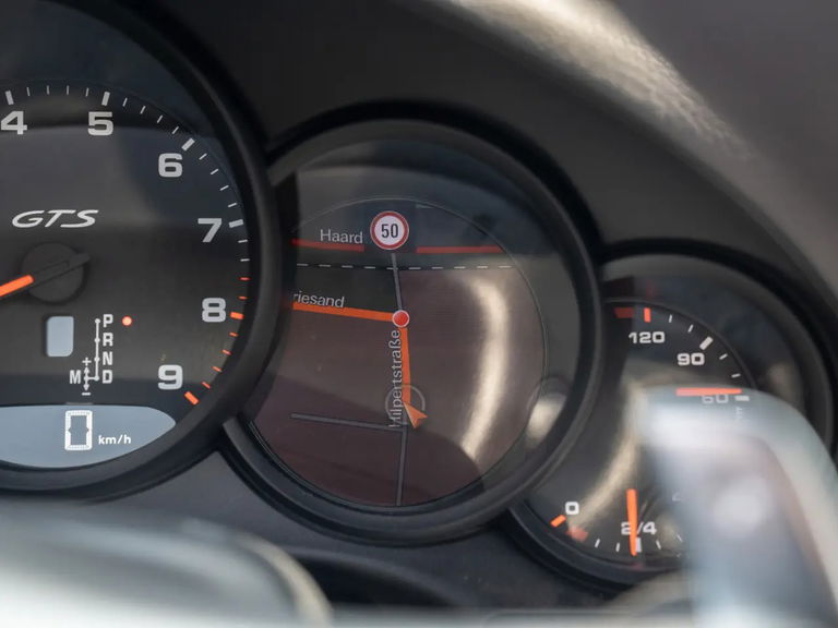 Porsche 991 Carrera 4 GTS