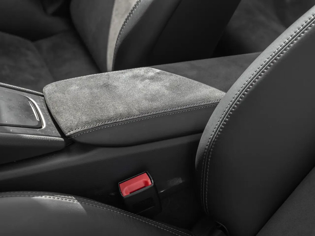 Porsche 991 Carrera 4 GTS