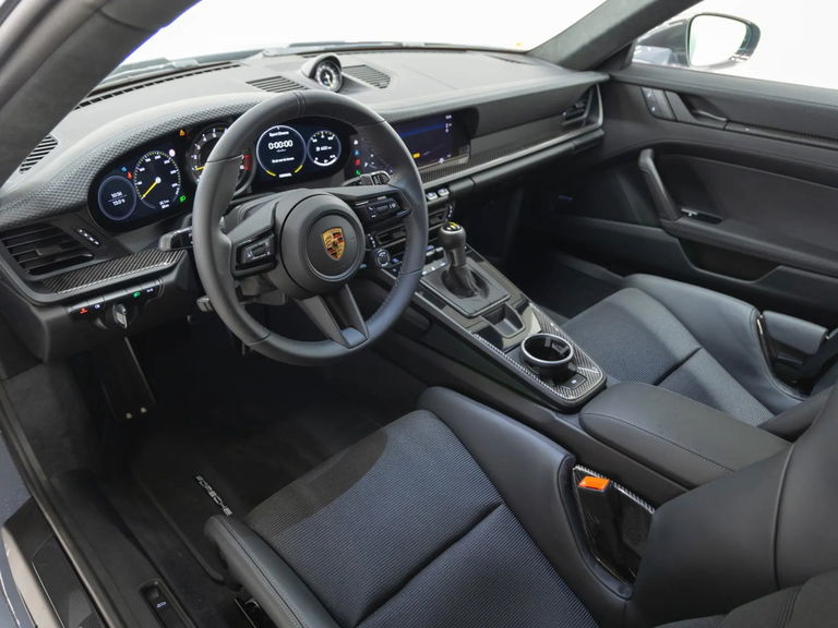 Porsche 992 GT3 Touring