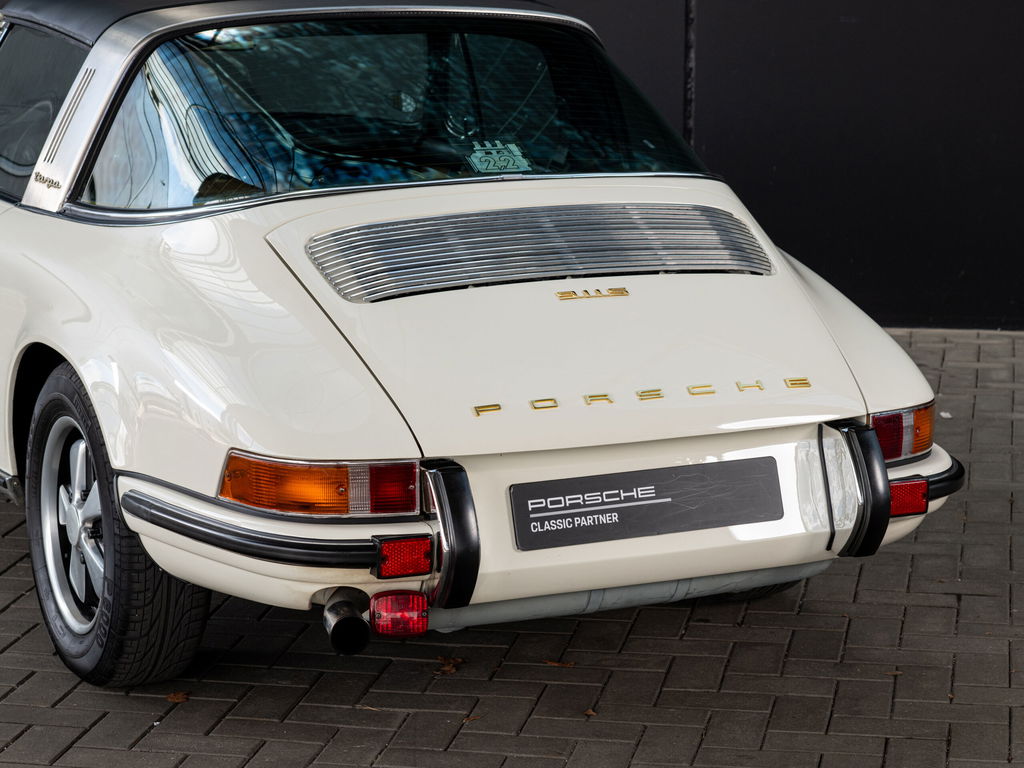 Porsche 911 S (F-Modell)
