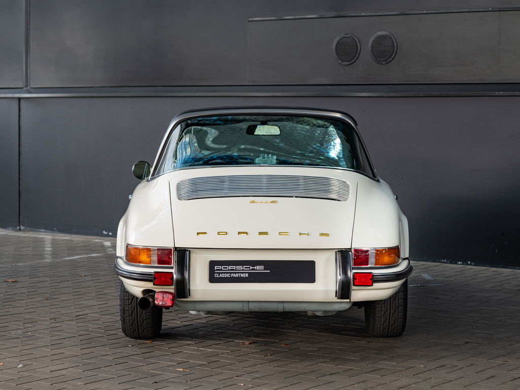 Porsche 911 S (F-Modell)