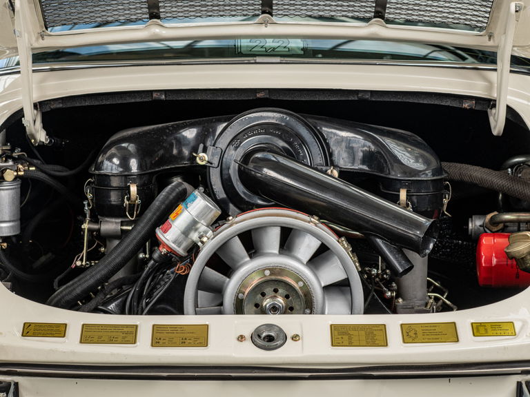 Porsche 911 S (F-Modell)