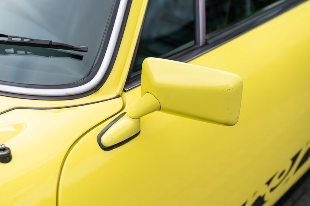 Porsche 911 Carrera (US)