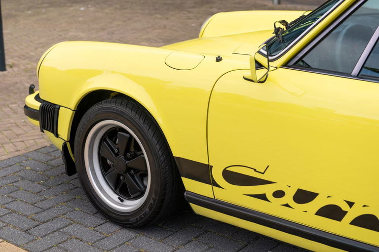 Porsche 911 Carrera (US)