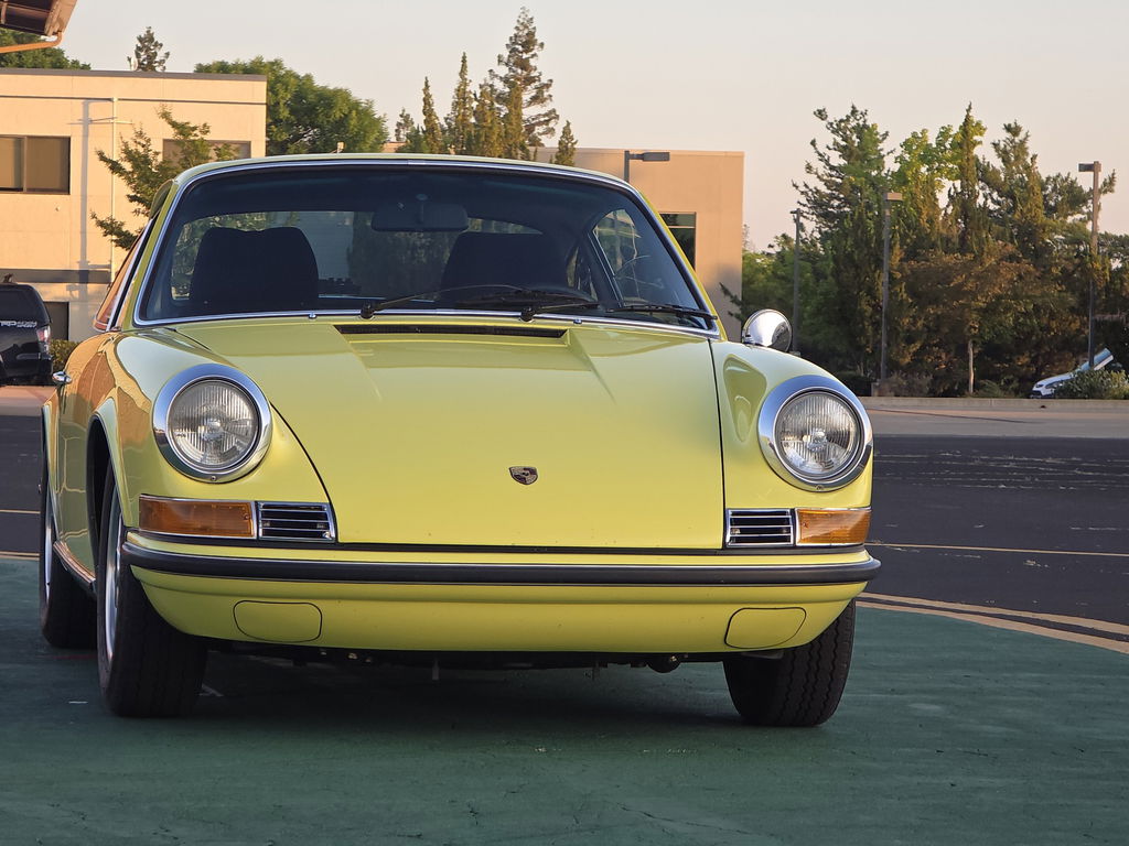 Porsche 911 E