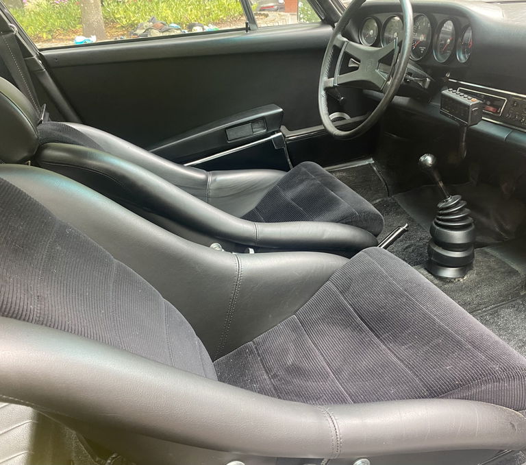 Porsche 911 S (F-Modell)