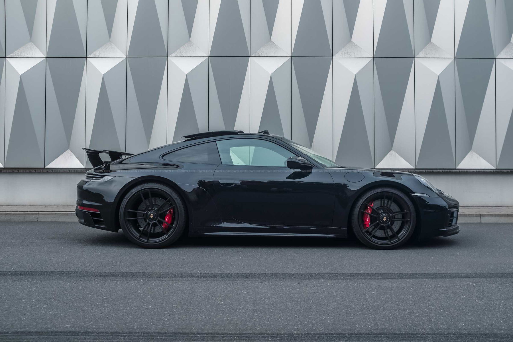 Porsche 992 Carrera 4 GTS