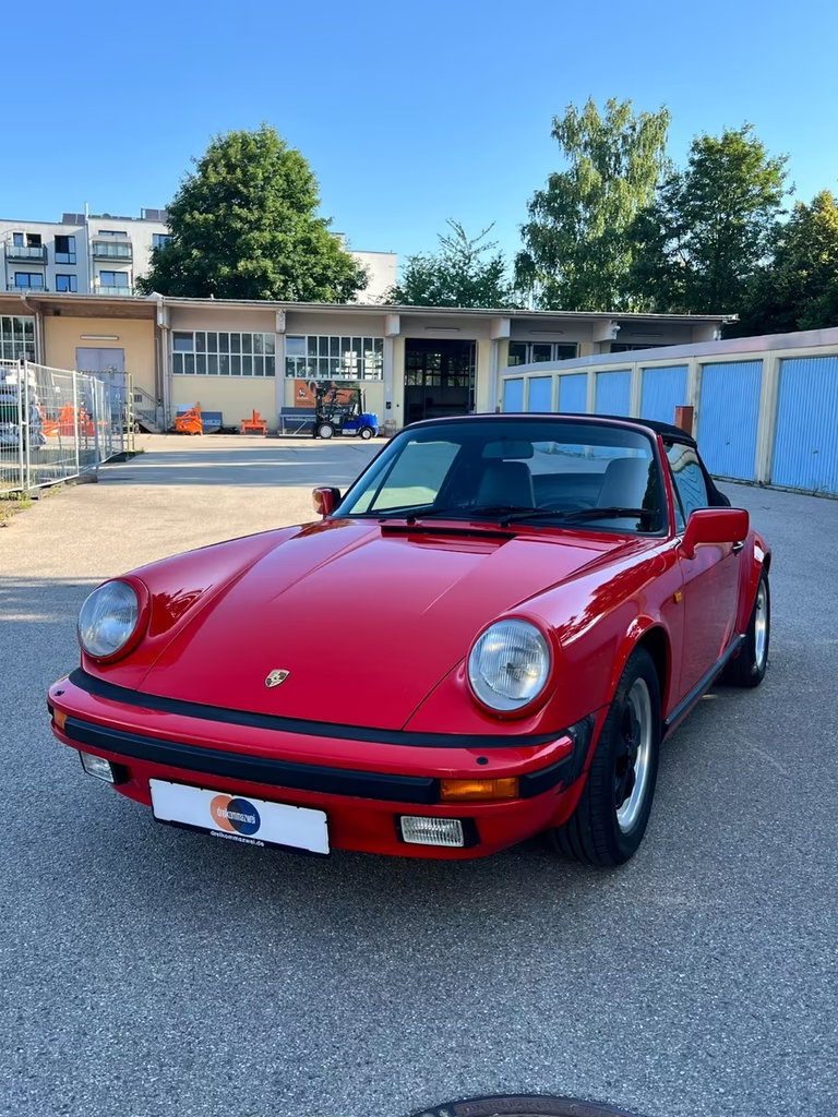 Porsche 911 Carrera 3.2