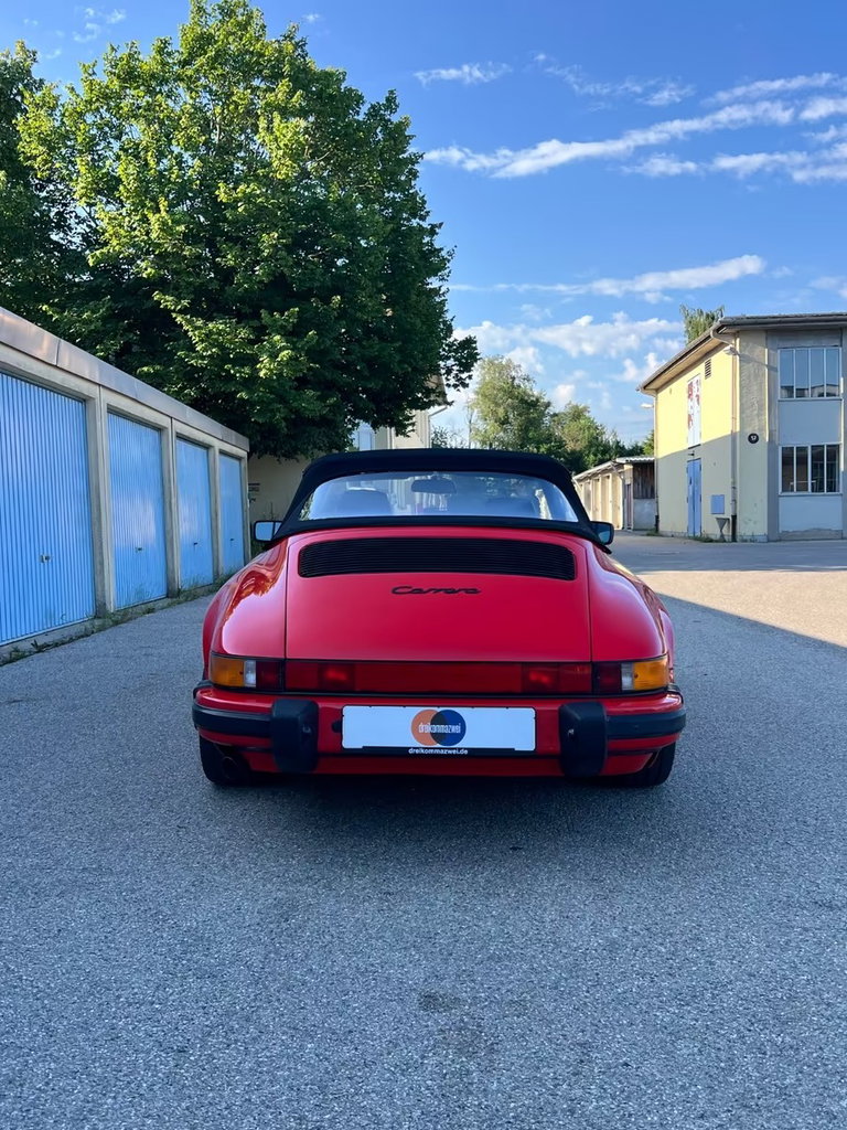 Porsche 911 Carrera 3.2