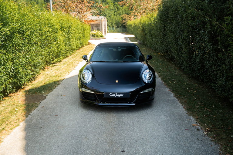 Porsche 991 Carrera GTS