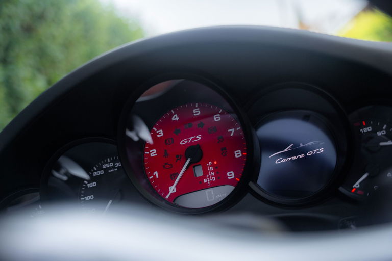 Porsche 991 Carrera GTS