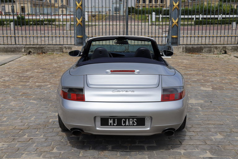 Porsche 996 Carrera