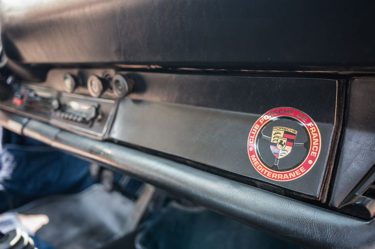 Porsche 911 Carrera 2.7