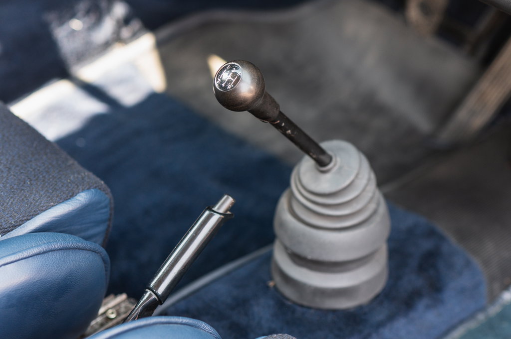 Porsche 911 Carrera 2.7