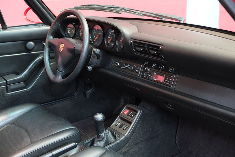Porsche 993 Carrera 4