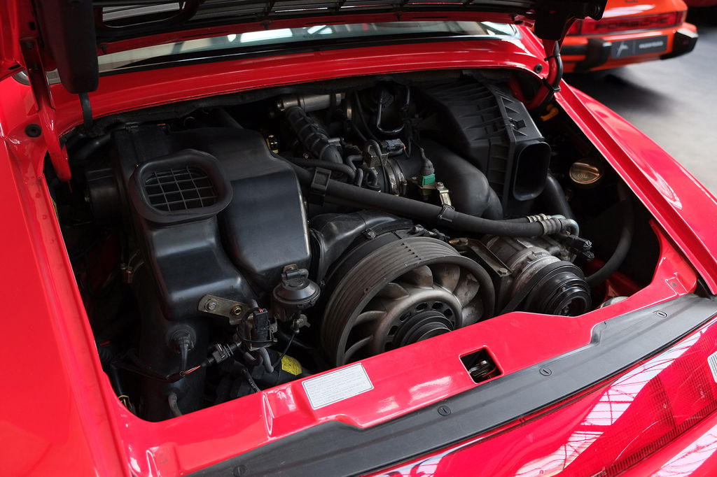Porsche 993 Carrera 4